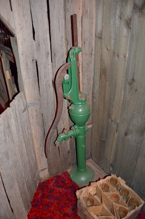Property photo 43 - Major Antique Auction - Multi-Generational Collection